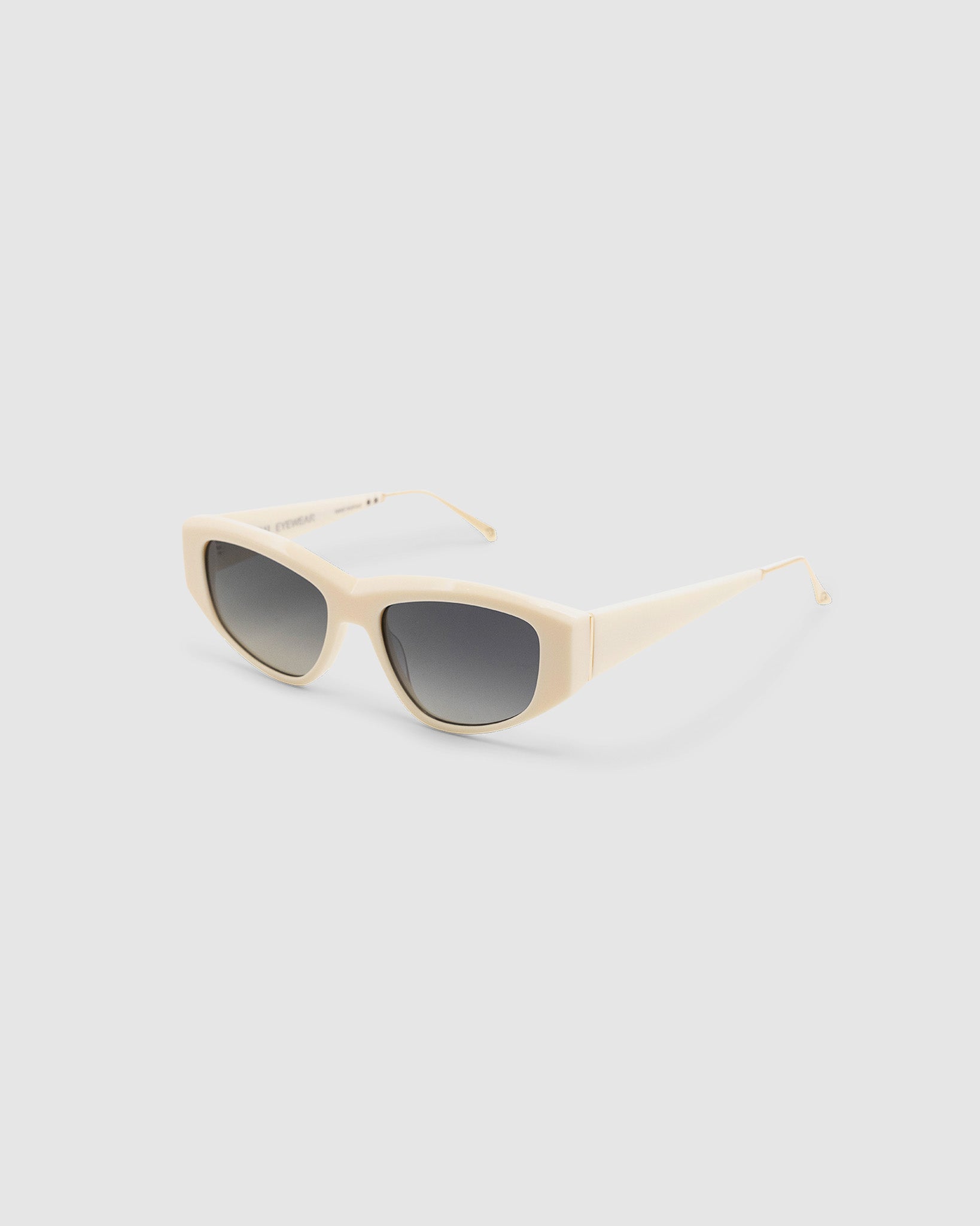 LUCKY Whipped Cream / Polarised