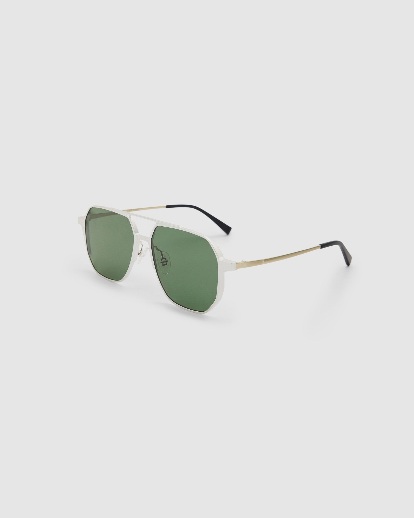 WILDER Metallic Silver / Polarised
