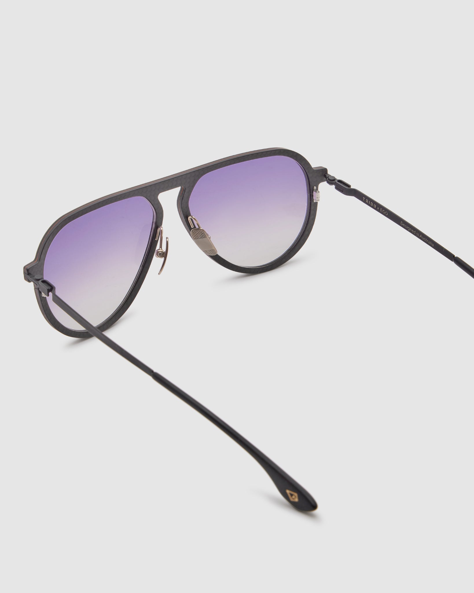 Carbon 1.0 Black / Virgin Violet