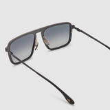 TRIBU Carbon 2.0 black carbon fibre square aviator sunglasses – detailed view