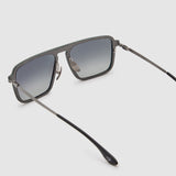 TRIBU Carbon 2.0 gun carbon fibre square aviator sunglasses – detailed view
